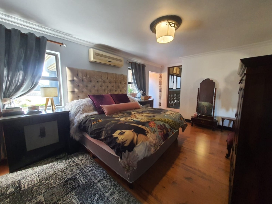 5 Bedroom Property for Sale in Vaalpark Free State